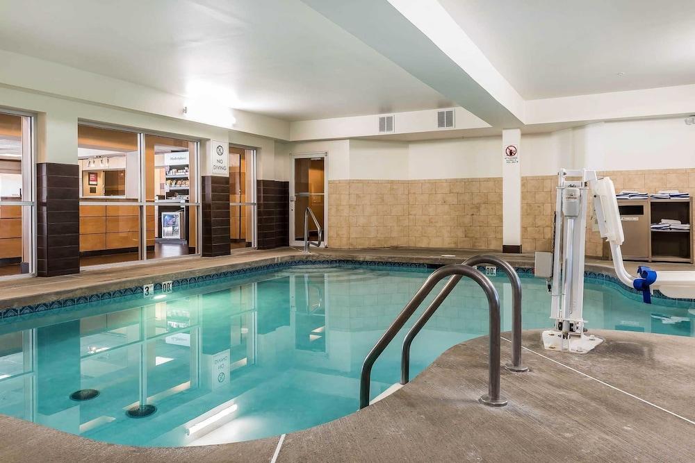 Comfort Suites Mason Near Kings Island Екстер'єр фото
